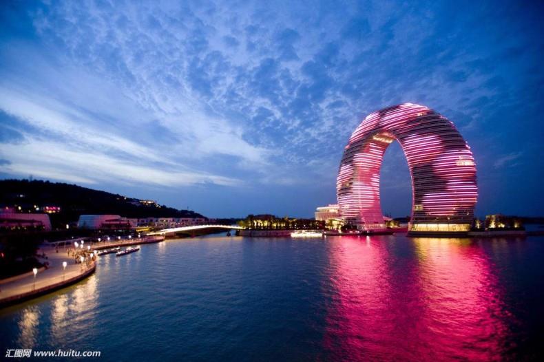 201811241527041321625