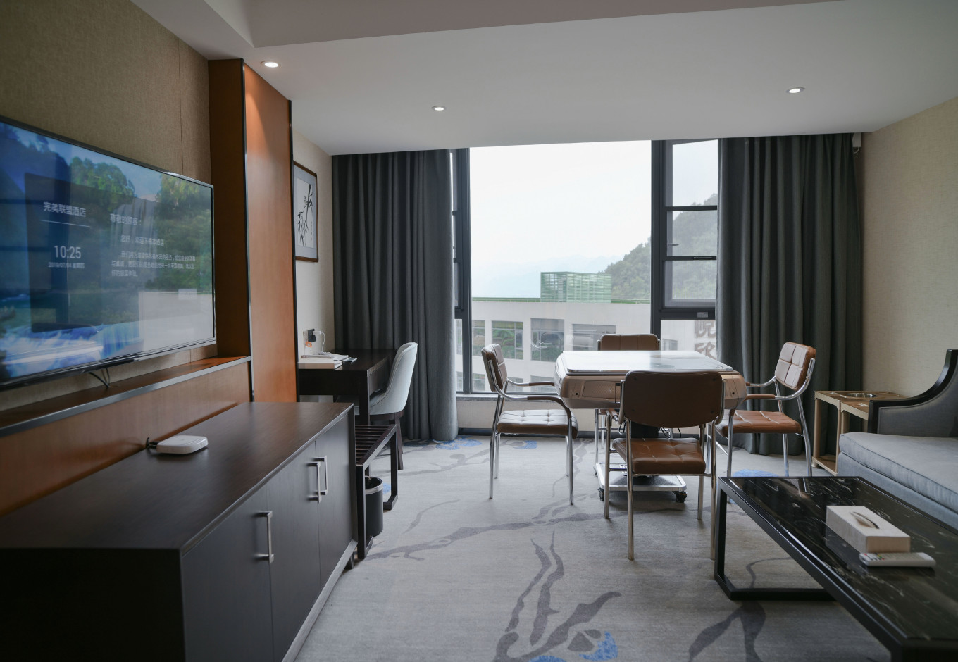 CoUBGV2rclaAI76YABR6dIctX_M55