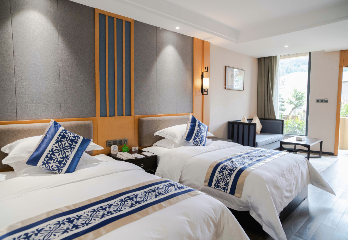 CoUBGV2rcjaAVkbbABytO4VlGE096